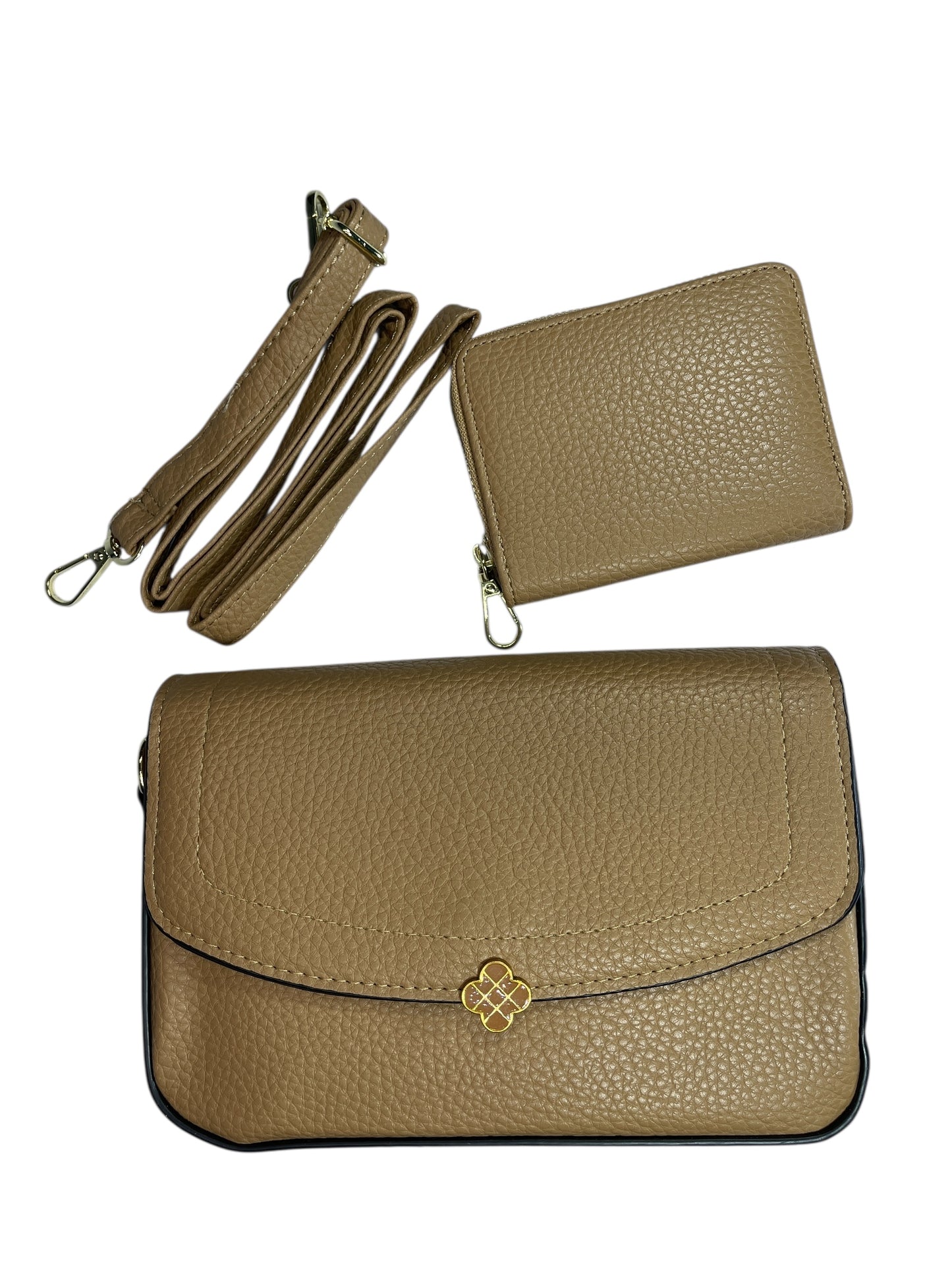 Bolso de Mujer con Monedero y correa para colgar medidas 22X 15CM MS520